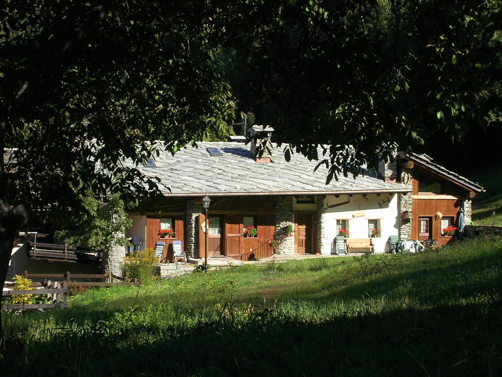 Bed and Breakfast Les Chevreuils à Introd Extérieur photo